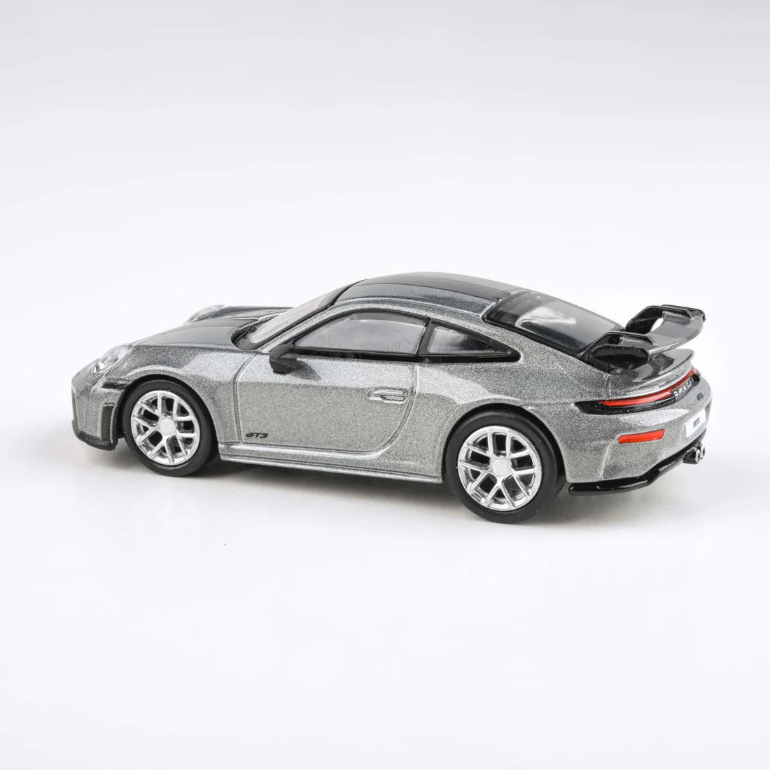 Porsche 911 GT3 (992.2) GT Metallic Silver 2025 1:64