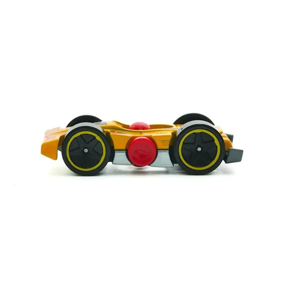 Hot Wheels Flippin' Fast Yellow Race Car - 2/10 Experimotors