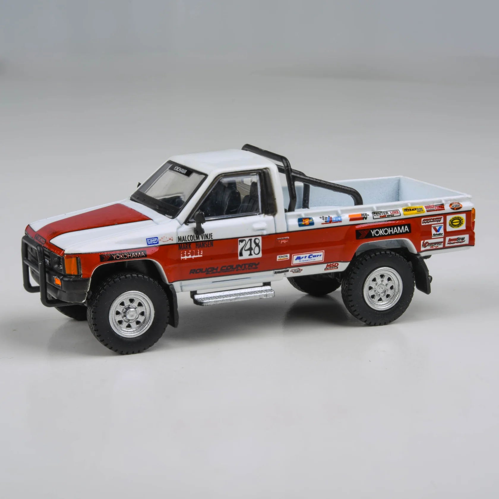 Toyota Hilux 1987 Mojave 250 Scale 1:64