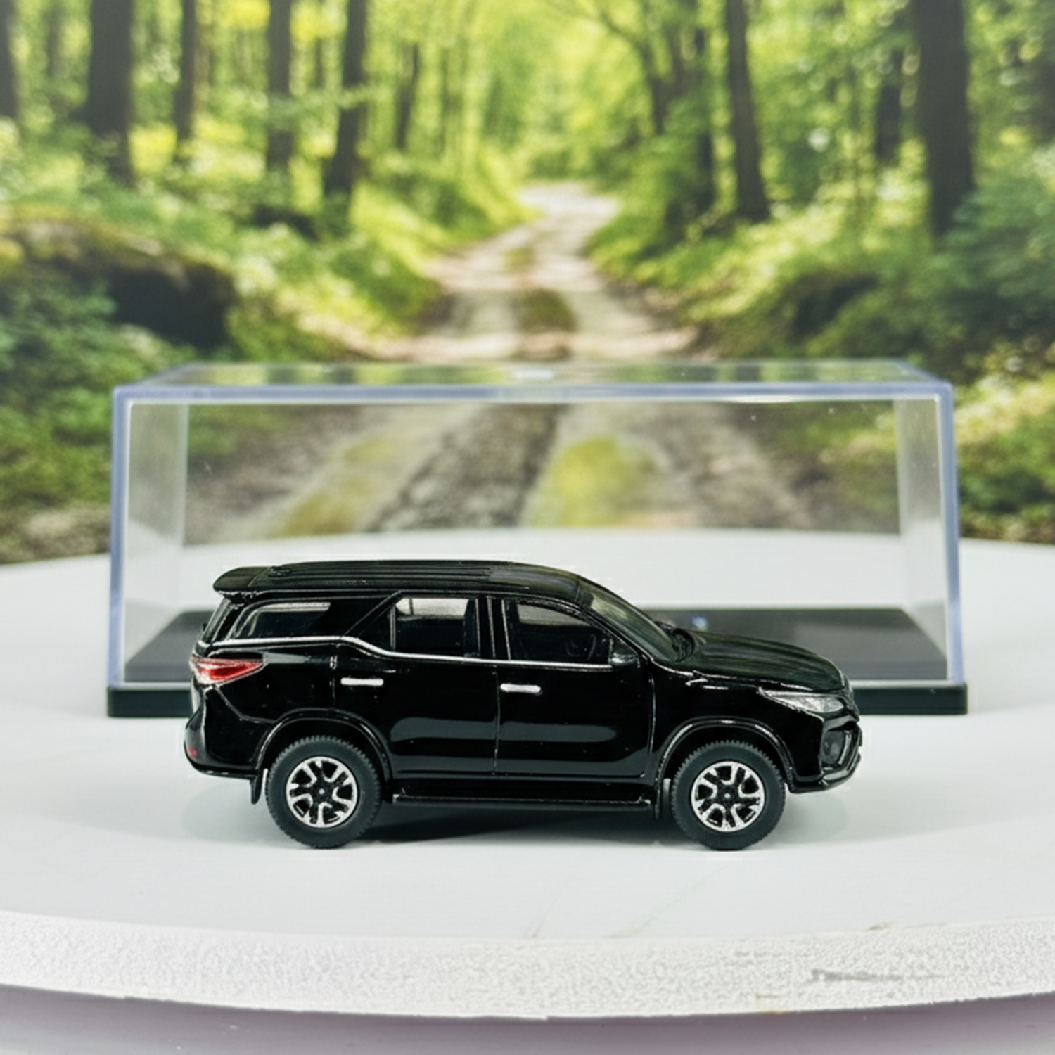 Toyota Fortuner Attitude Black 2023 Scale 1:64