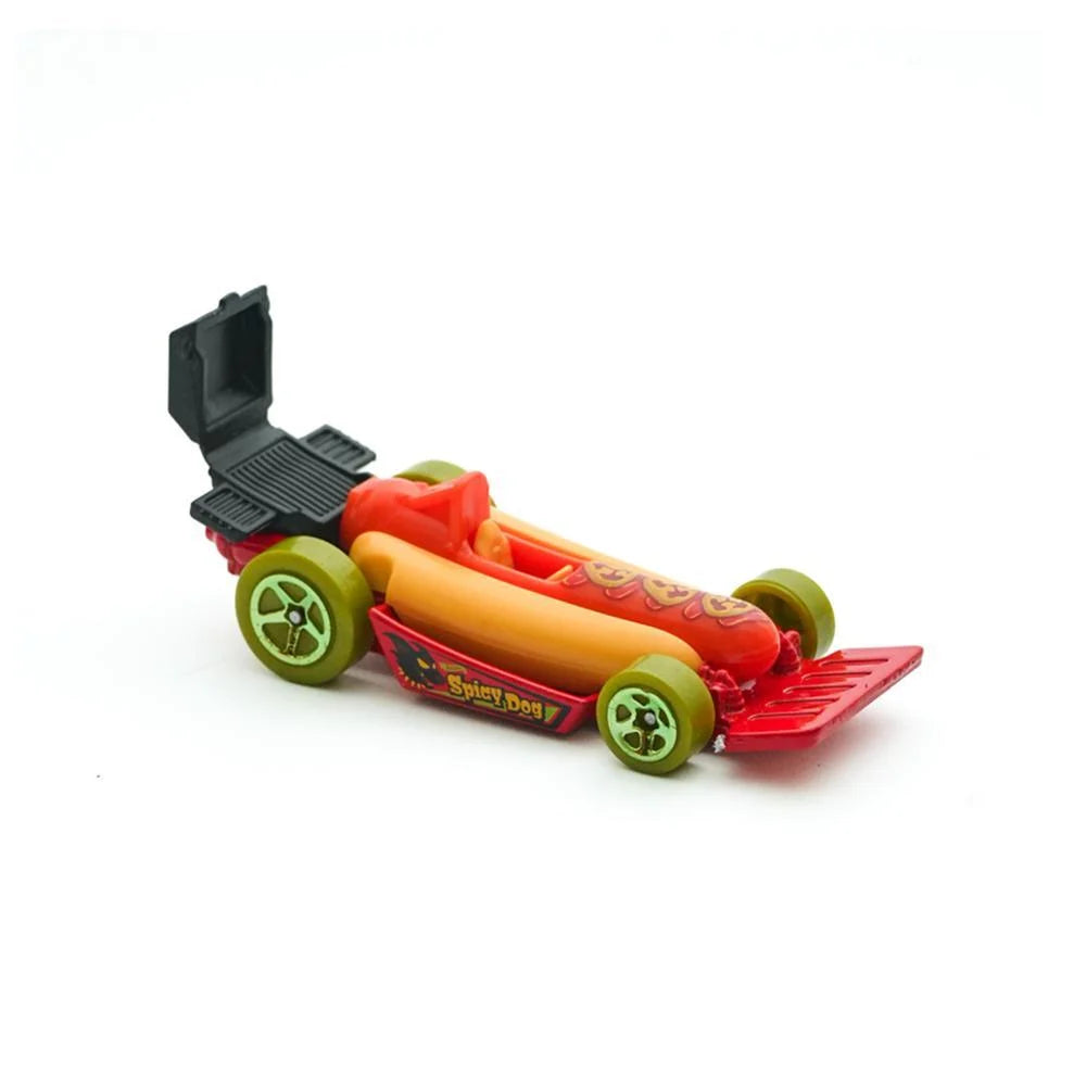 Hot Wheels Diecast Car - Street Wiener (Hot Dog Themed - Fast Foodie Edition)